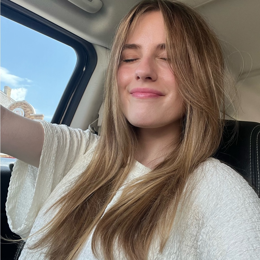 Meet your Posher, Sophie